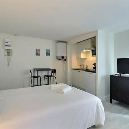 Appartement Le Pithou - Votre Pied A Terre Equipe En 5 *