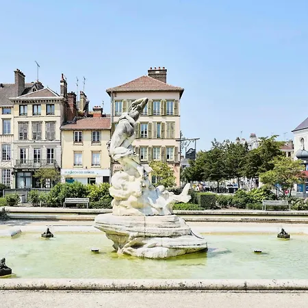 Le Pithou - Votre Pied A Terre Equipe En 5 Appartement *