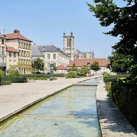 Le Pithou - Votre Pied A Terre Equipe En 5 *