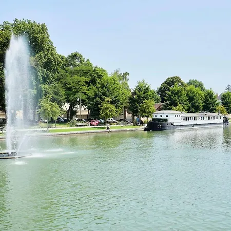 Le Pithou - Votre Pied A Terre Equipe En 5 Troyes